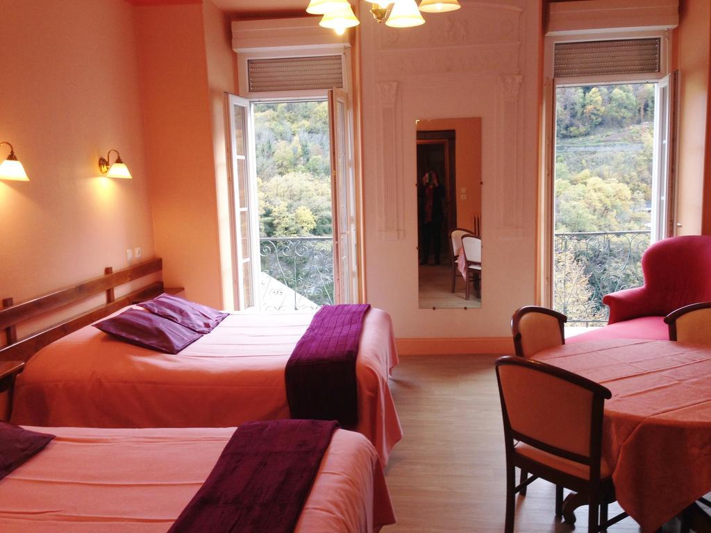 Hotel Panoramic Et Des Bains Luz-Saint-Sauveur Room photo